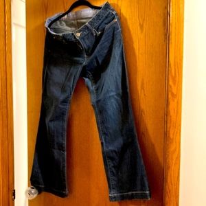 Womens blue jeans